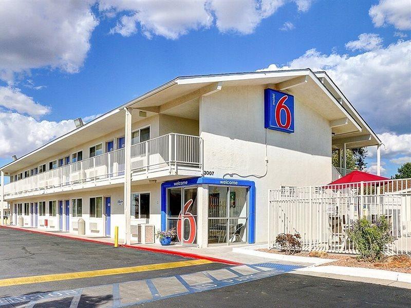 Motel 6 Санта-Фе Экстерьер фото