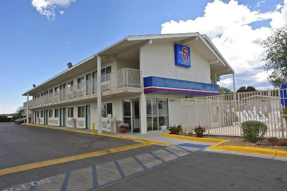 Motel 6 Санта-Фе Экстерьер фото